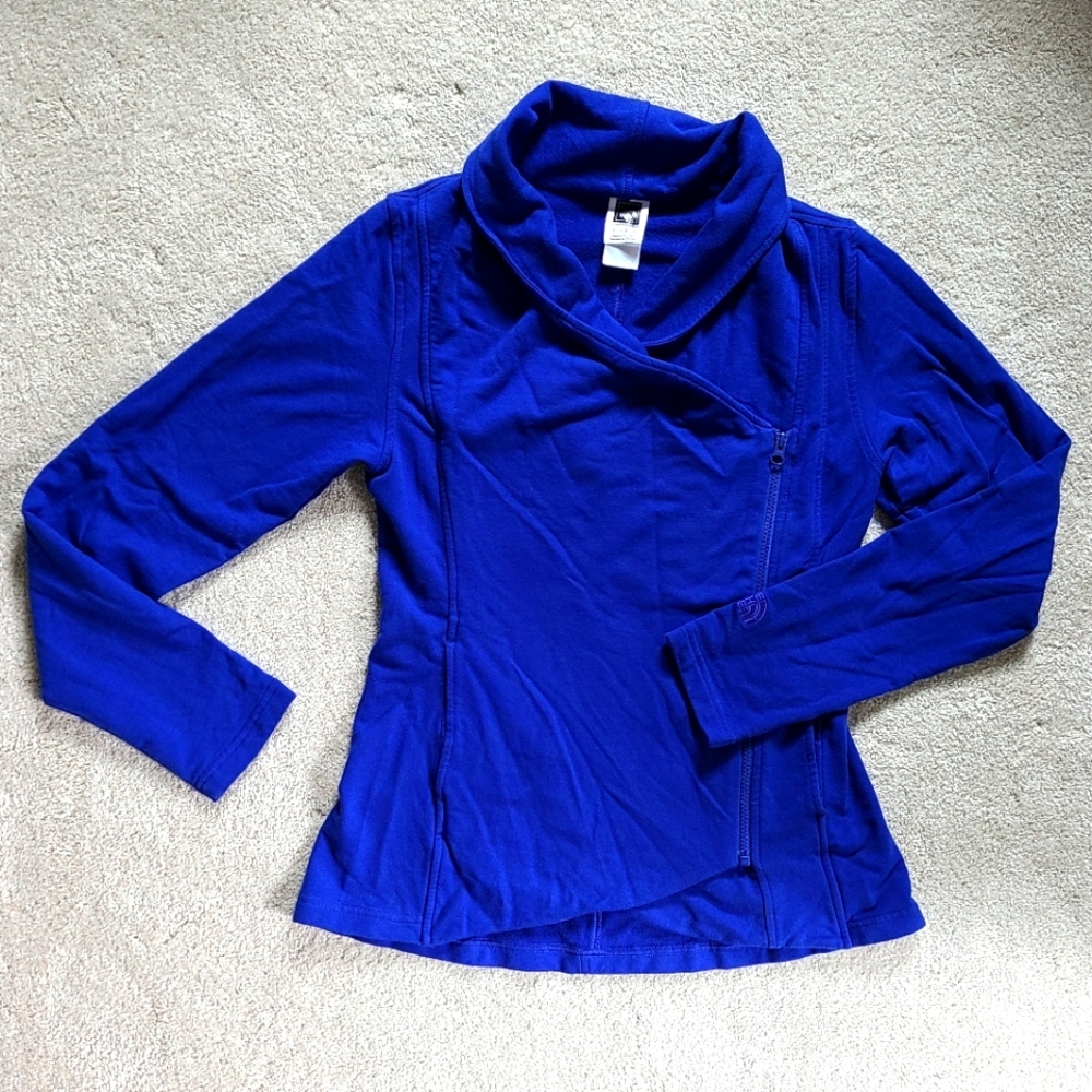 North Face Wrap Fitted Sweatshirt
